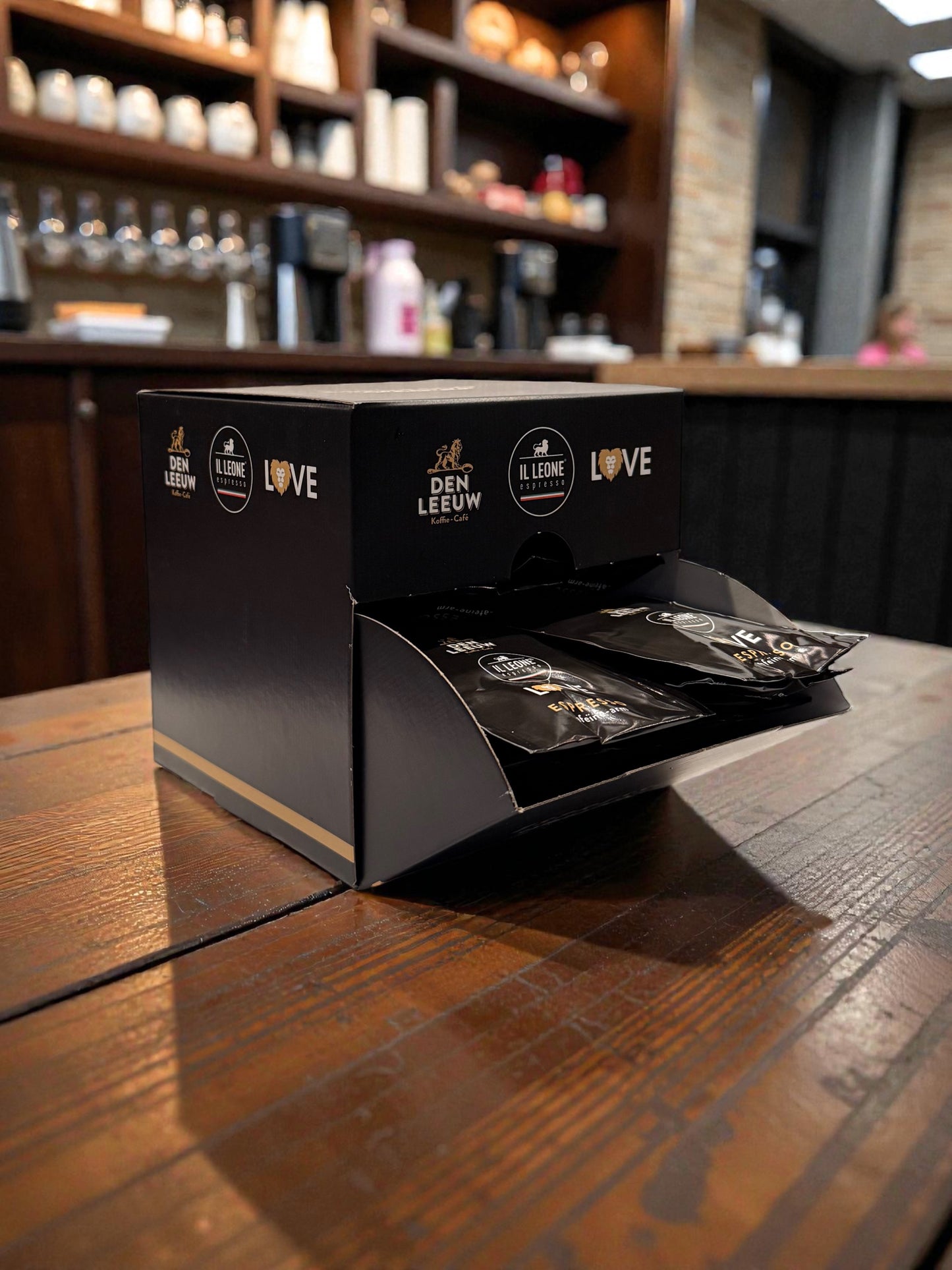 DEN LEEUW CAFEÏNEVRIJE SACHETS 50 STUKS